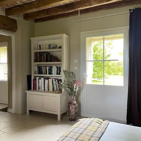 La Petite Cour Suite Privee A La Campagne A 5 Mn Du Lude בית נופש La Chapelle-aux-Choux